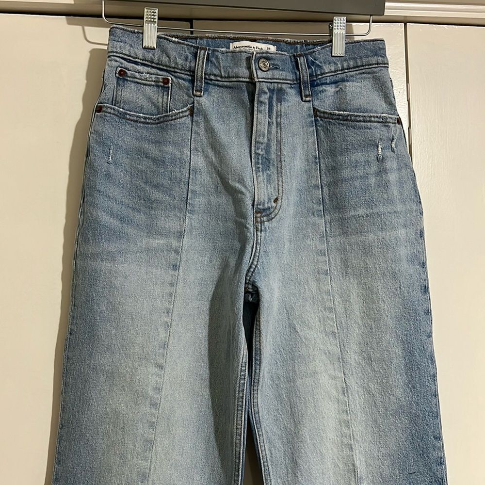 Abercrombie & Fitch Blue Ankle Cropped Jeans - Picture 8 of 12